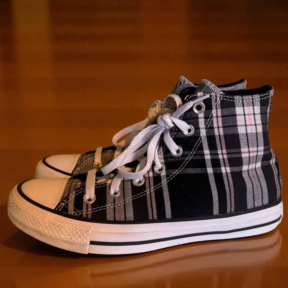 Converse Chuck Taylor All Star Women’s  Hi “Twisted Prep” BLACK/WHITE/EGRET - Picture 9 of 14